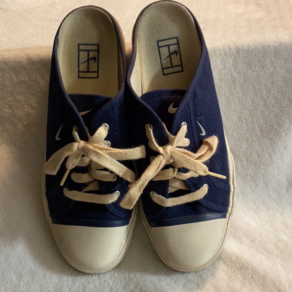 Nike platform backless sneakers